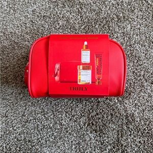*Limited Edition* Truly Anti Cellulite Red Bag Kit